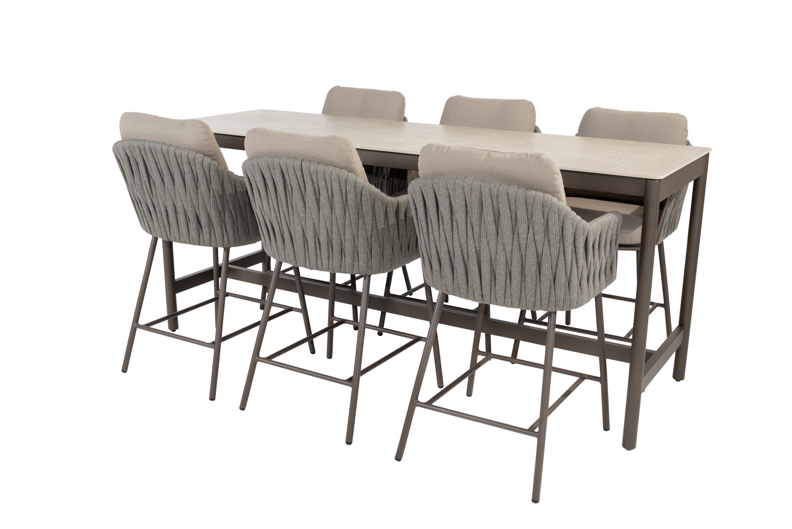 Das Set Cannes Dining Stuhl (Kopie) besteht aus einem modernen Tisch mit sechs grauen gepolsterten Stühlen auf weißem Hintergrund.